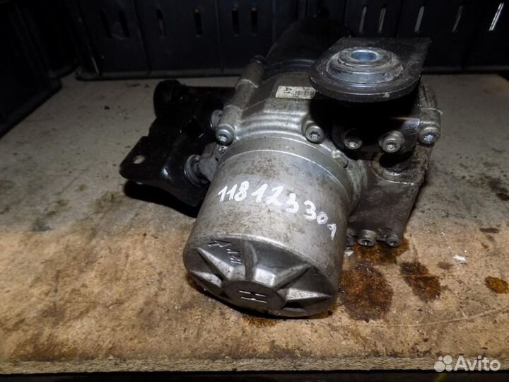 Насос гидроусилителя C4 II 2011