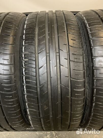 Dunlop SP Sport FM800 235/45 R18 98W