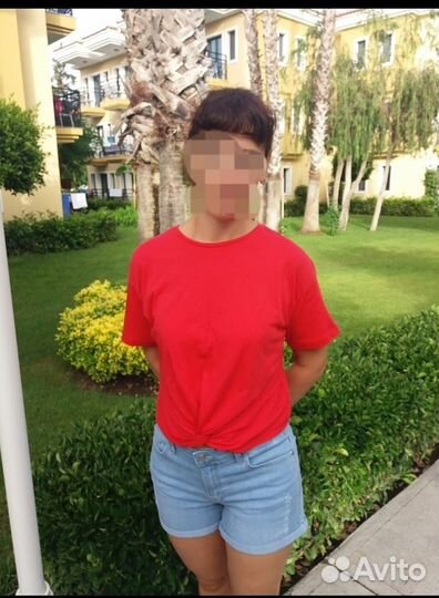 Шорты и футболка 44- 46 размер