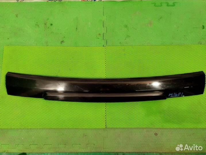 Накладка двери багажника Land Rover Range Rover