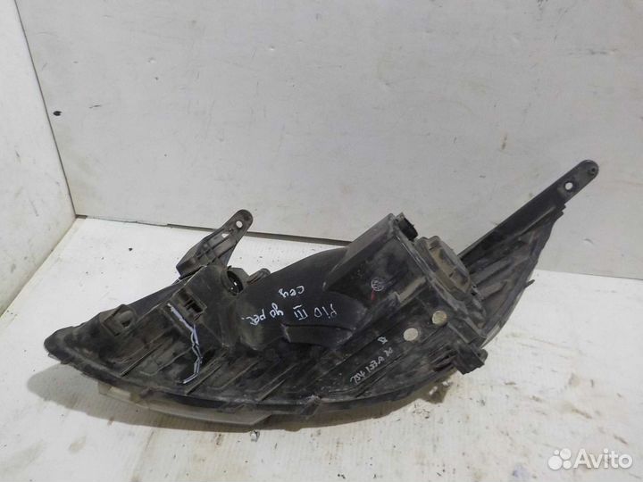 Фара правая Kia Rio