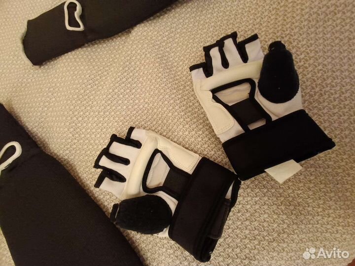 Защита голени и стопы, полуперчатки