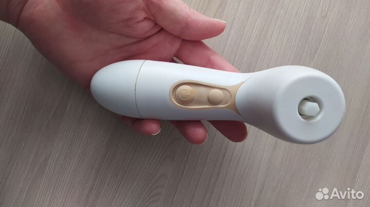 Щетка для очищения лица