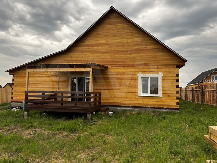 Коттедж 120 м² на участке 8 сот.