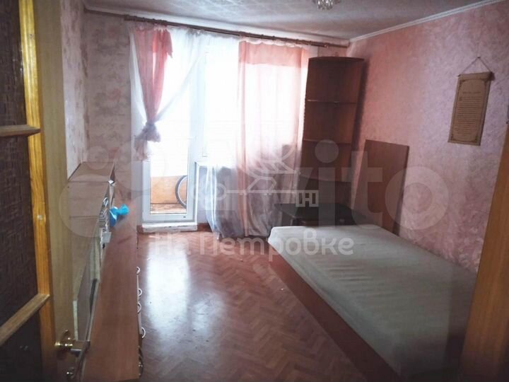2-к. квартира, 49 м², 1/2 эт.