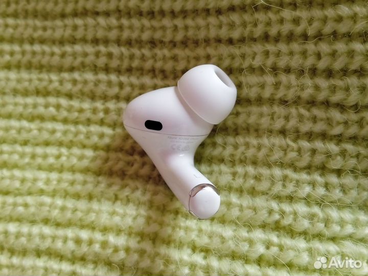 Левый наушник AirPods Pro, оригинал