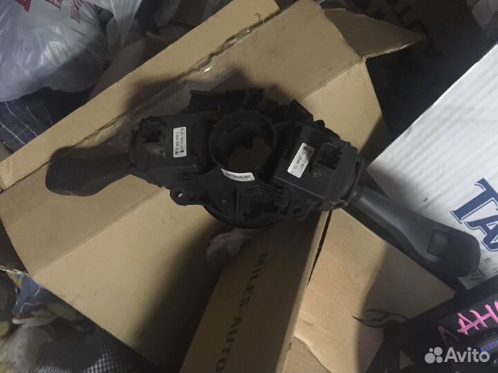 Подрулевой переключатель Е38