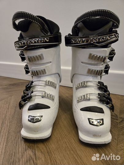 Горнолыжные ботинки детские 22/22.5