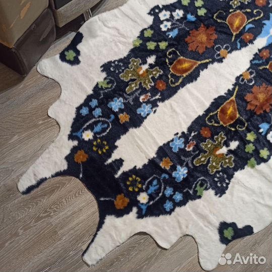Ковер декоративный
