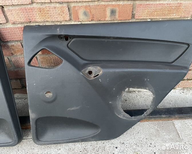 Комплект задних дверных карт LADA Granta/Kalina 2