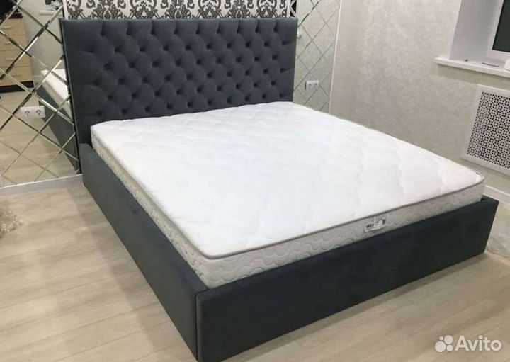 Двухместная мягкая кровать