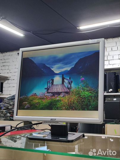 Монитор Acer 19 дюймов