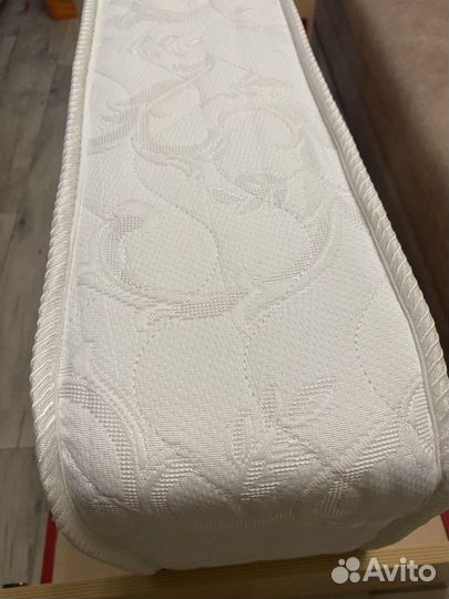 Детская кровать 140х60 с матрасом