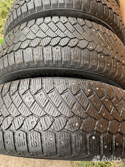 Continental ContiIceContact 4x4 225/65 R17