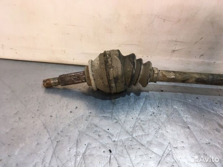 Привод, полуось передний правый Zaz Chance седан
