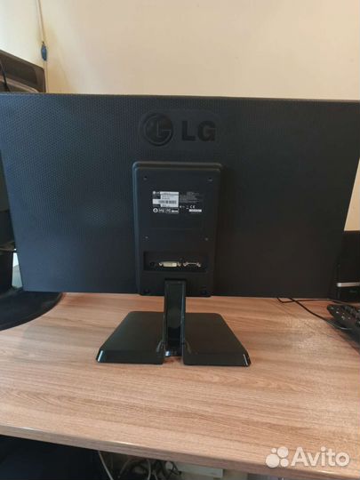 Монитор для компьютера 24 дюйма бу