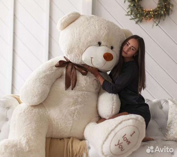 Плюшевый медведь