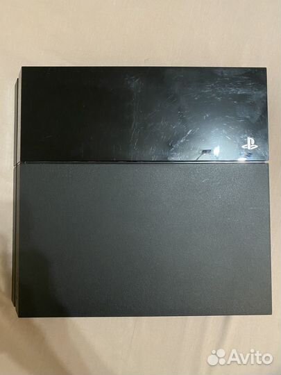 Sony PlayStation 4