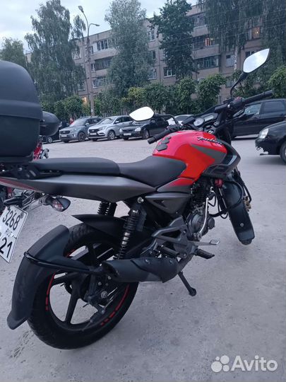 Bajaj pulsar 125 NS