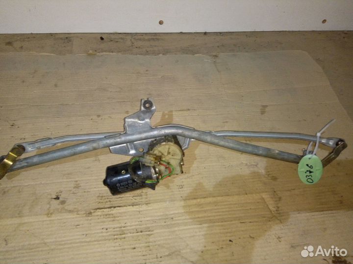 Трапеция стеклоочистителей VW passat B3/B4