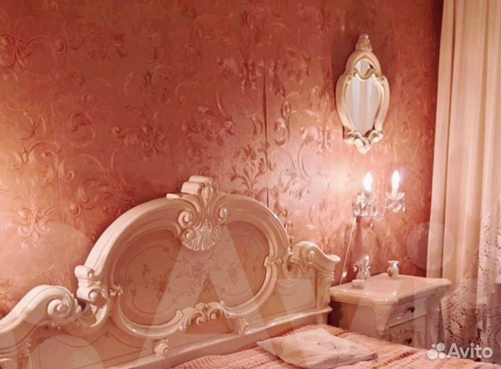 Спальный гарнитур Италия 