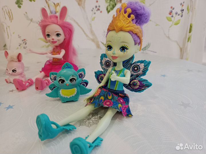 Кукла и питомец Enchantimals