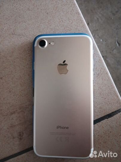 iPhone 7, 32 ГБ