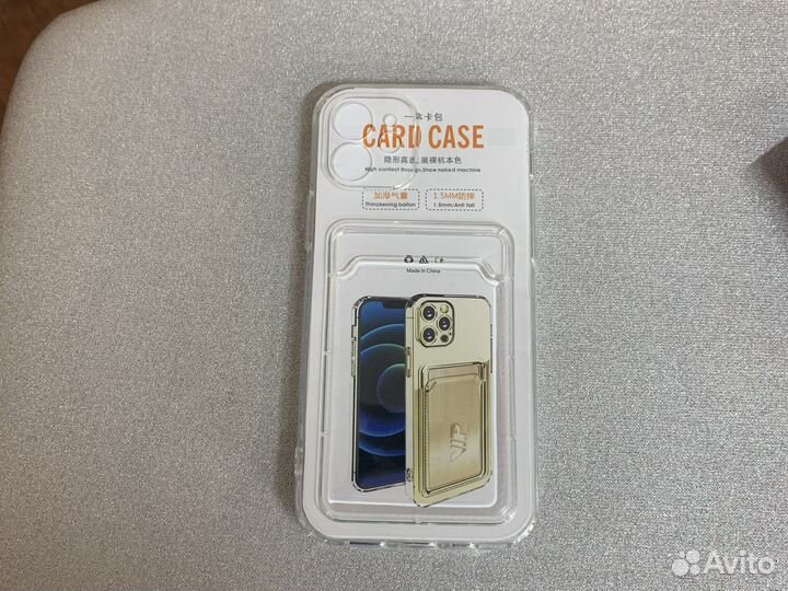 Чехол на iPhone 12