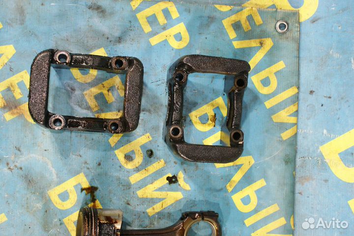 Крышка коленвала Nissan Almera Classic B10