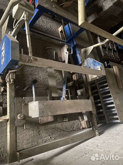 Станки для блоков