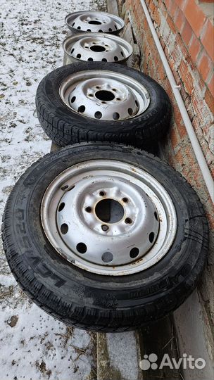 Диски штампованые на Ниву r16