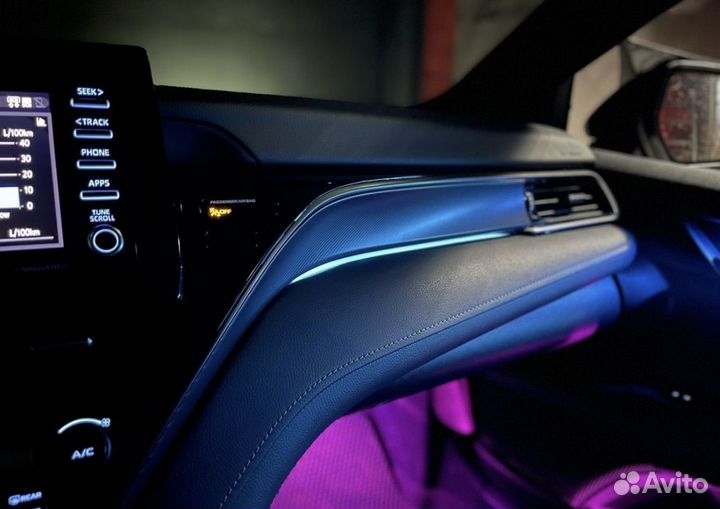 Динамическая подсветка салона авто/ ambient light