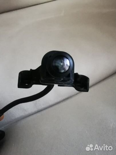 Штатная камера заднего вида kia carnival