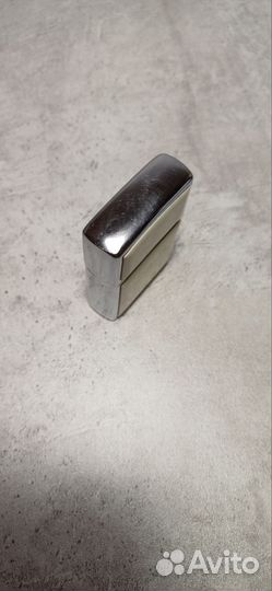 Зажигалка zippo