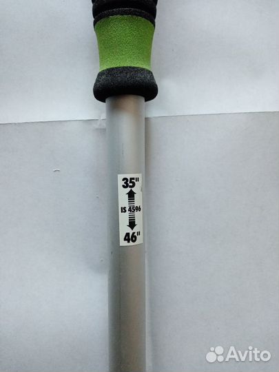 Щётка для зимней чистки автомобиля со скребком