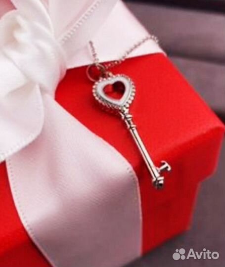 Подвеска ключик