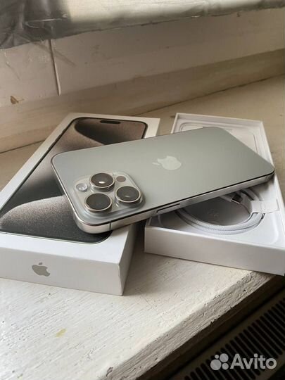 iPhone 15 Pro Max, 256 ГБ