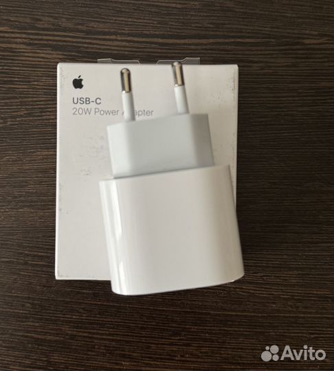 Оригинальная зарядка для iPhone 20w