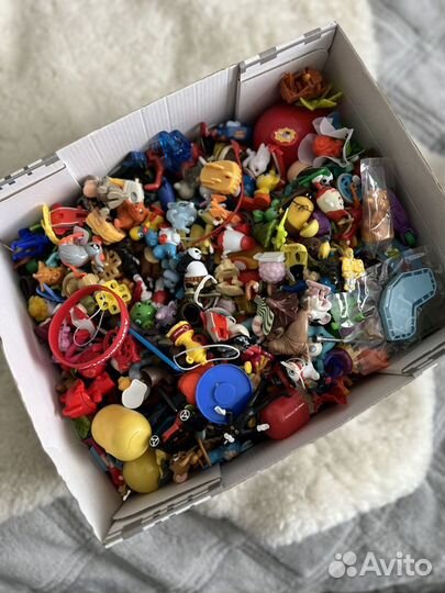 Игрушки из киндера