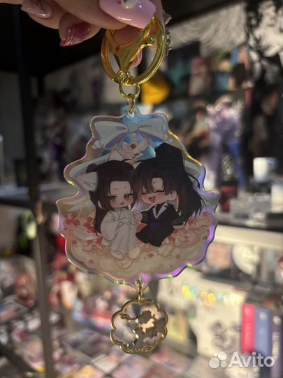 Брелок Эрха / Хаски и его учитель белый кот