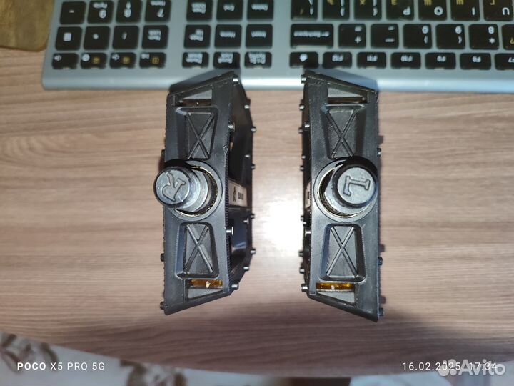 Педали для шоссейного велосипеда