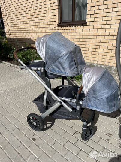 Коляска для двойни или погодок Uppababy Vista