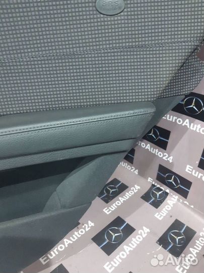 Обшивка двери задняя Mercedes-Benz E-Class 2004 W2