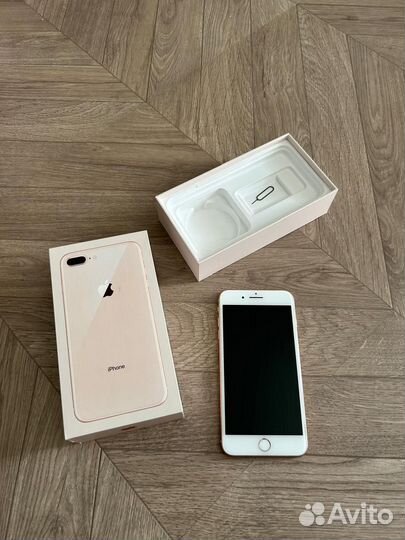 iPhone 8 Plus, 64 ГБ