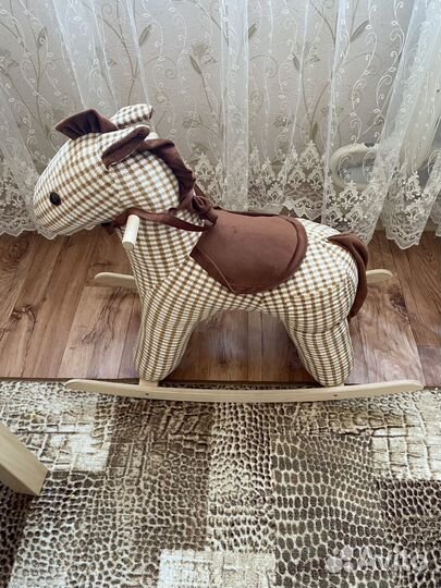 Лошадка качалка