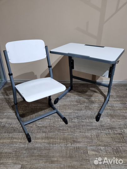 Детские парта и стул для учебы оптима