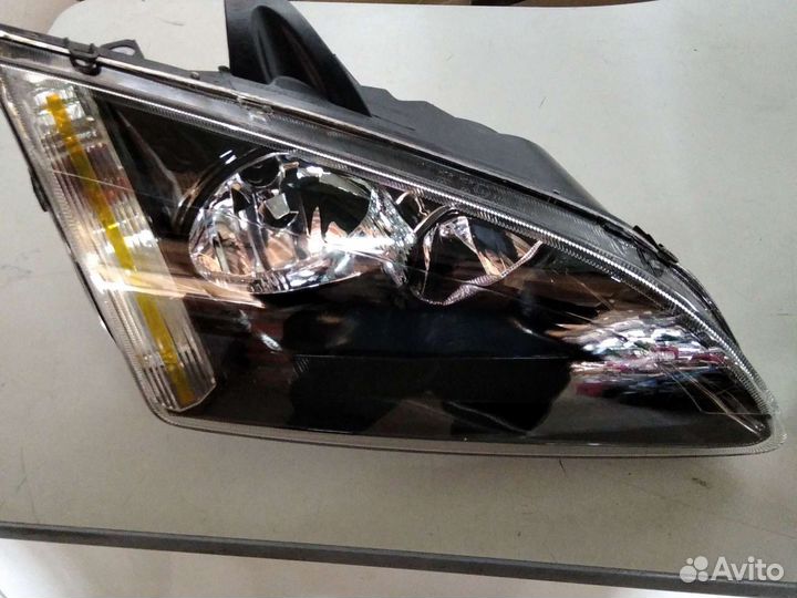 Фара Форд Фокус 2. 05-08 г.в.левая,правая