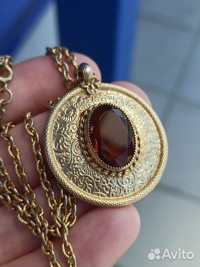 Винтажный кулон Emmons