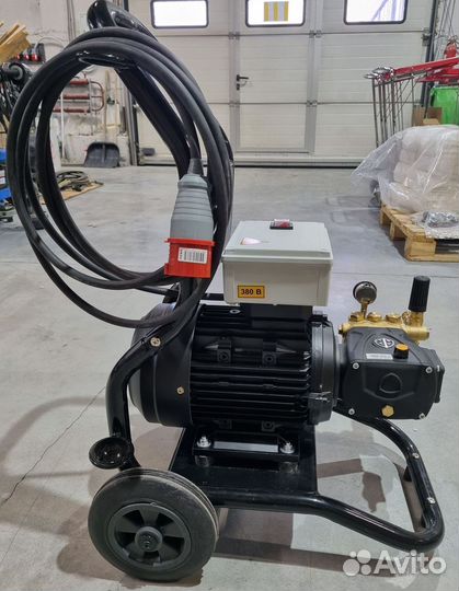 Автомойка высокого давления моноблок