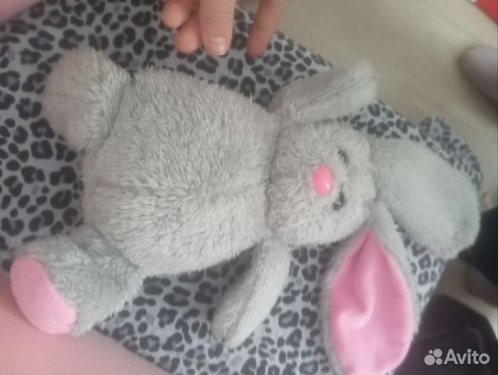 Новый плюшевый зайчик